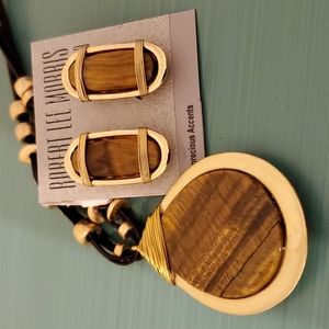 Robert Lee Morris set